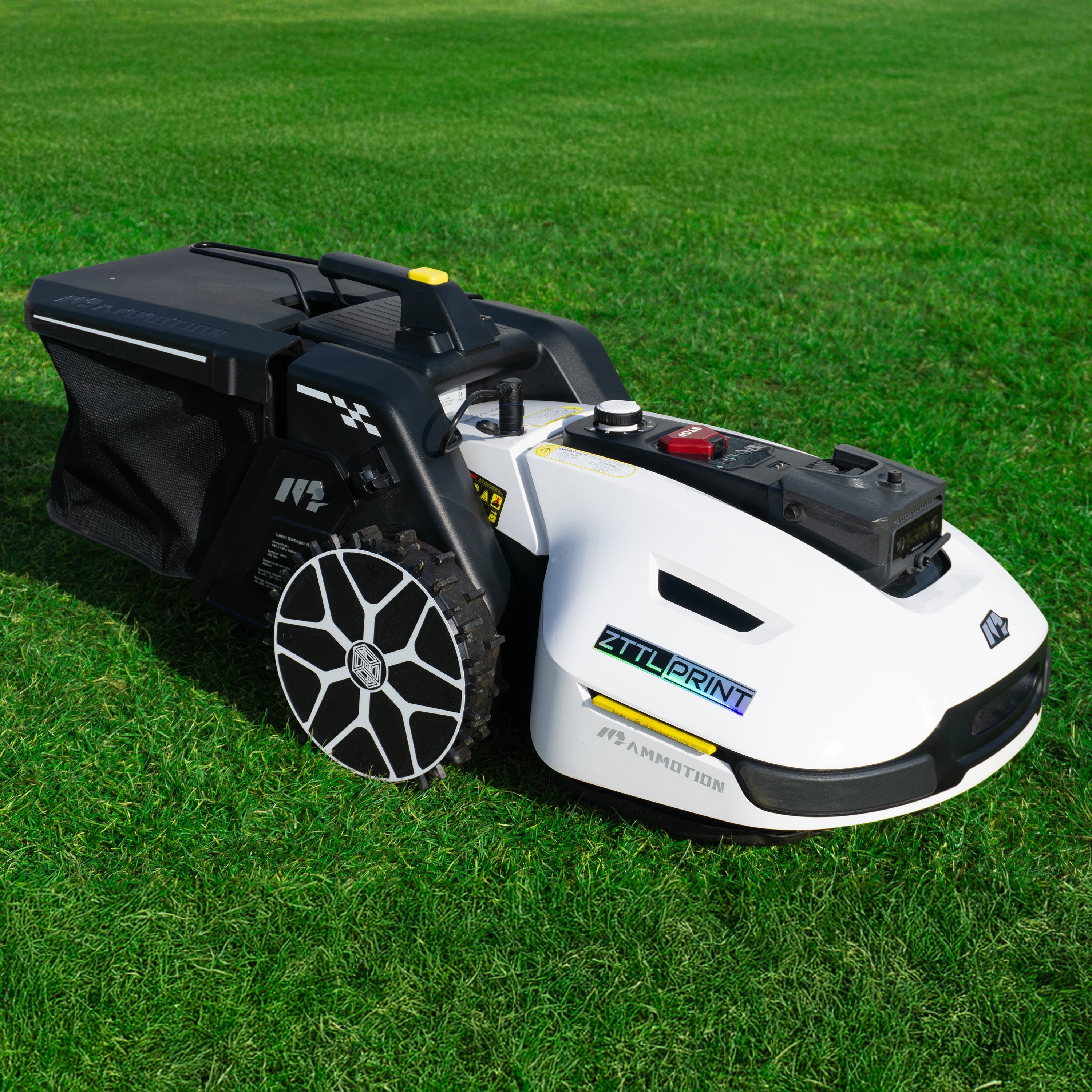 yuka　moomo Exciting Launch: Mammotion YUKA Mini Robotic Lawn Mower